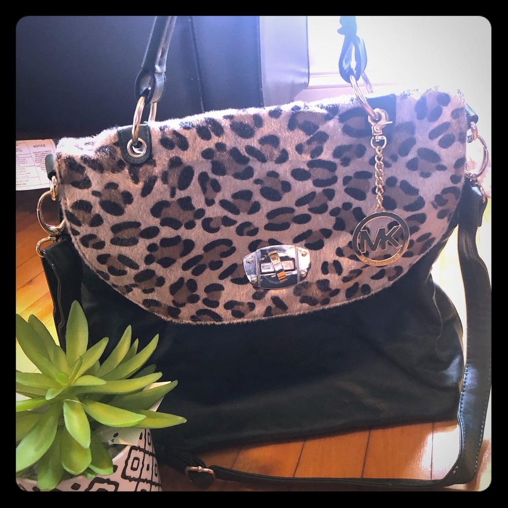 Rare Green/leopard MK tote / side body bag